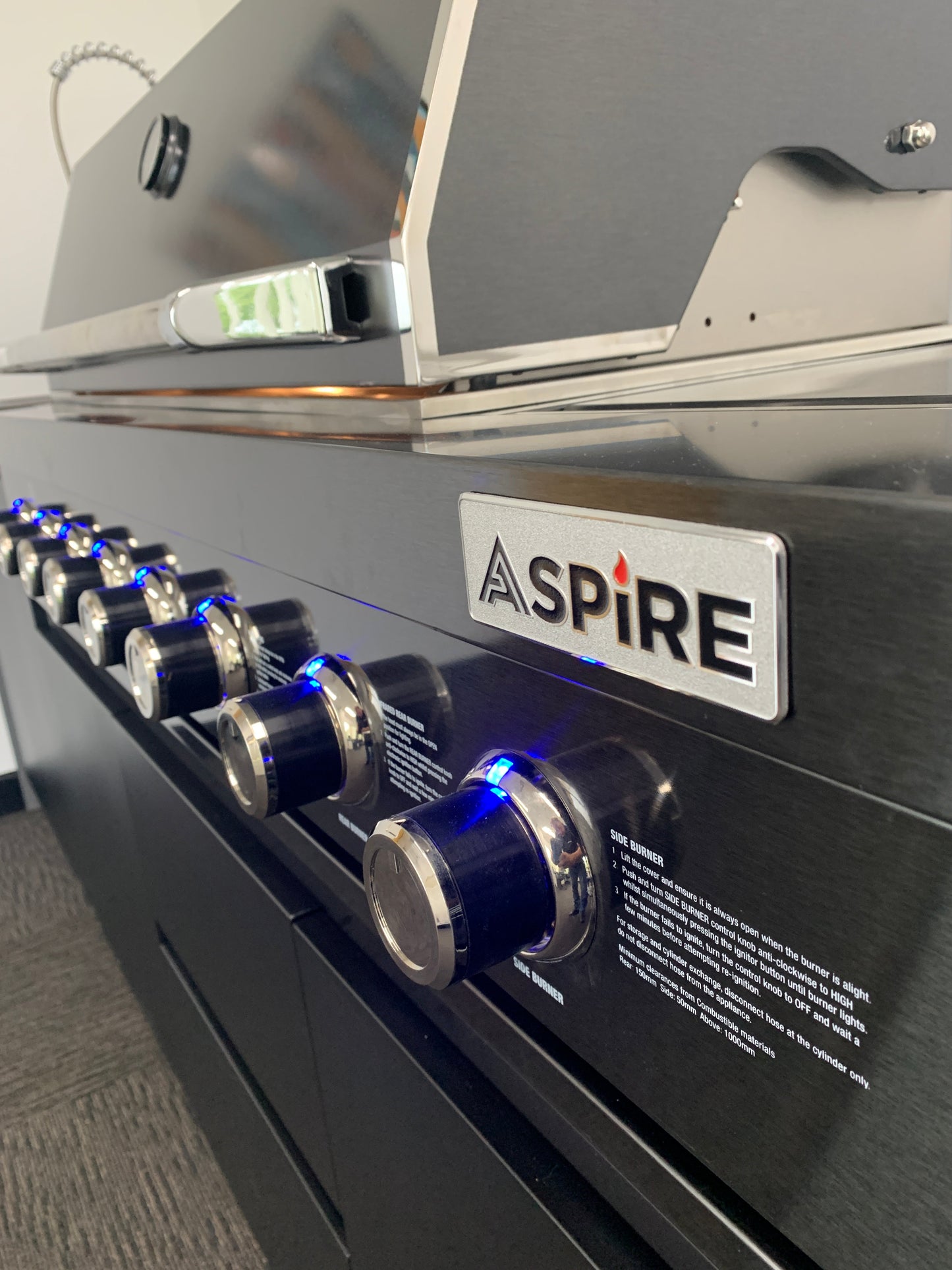 Aspire 6 Burner NATURAL GAS Combination with Fridge and Double Door floor Cabinet (NO sink)NATURAL GAS (does not include hose & Nat gas governor, they are supplied by an authorised Gas fitter / plumber)